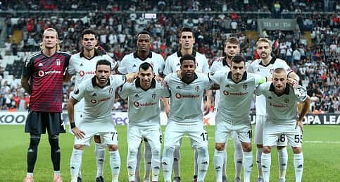 Beşiktaş'ta 4 yıldız için şok karar