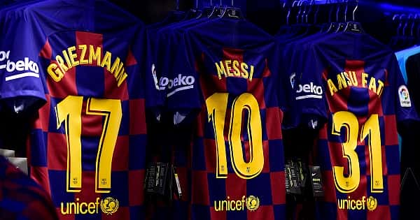 Dünyanın en çok kazanan 10 futbolcusu