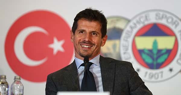 Emre Belözoğlu'nun basın mensuplarına yaptığı açıklamalar