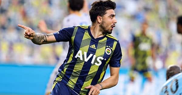 2021 yılında Süper Lig'den ayrılabilecek oyuncular