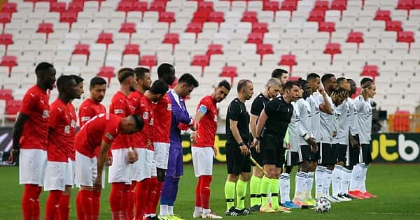 Güntekin Onay kaleme aldı; Beşiktaş neden puan kaybetti?