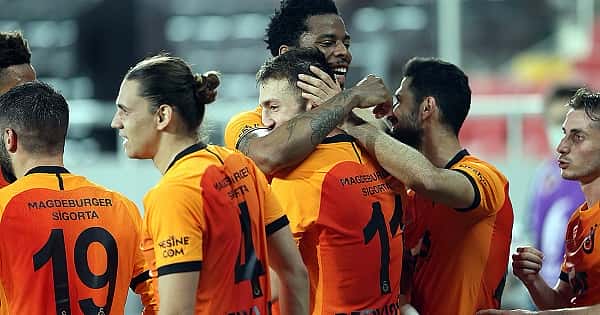 Galatasaray'da sözleşmesi biten futbolcular