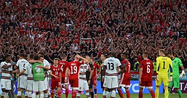 Macaristan'da dolu tribünler! Tam 67 bin kişi...