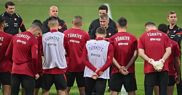 Serdar Ali Çelikler: ''Türk teknik direktörlerin sonu''