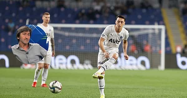  Rıdvan Dilmen'den Fenerbahçe değerlendirmesi; ''Olmaz, sıfır ihtimal''