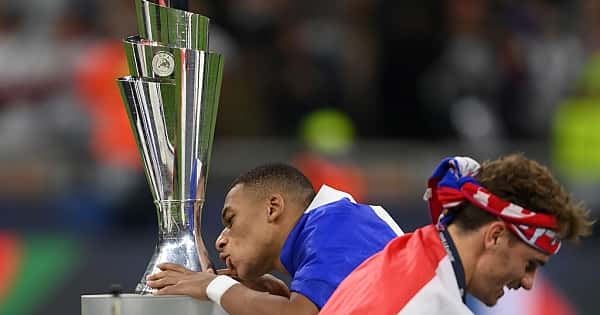 Uluslar Ligi'nde Fransa'nın zaferinden en özel kareler