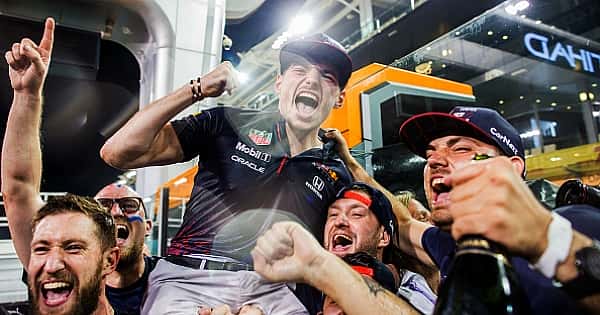 Formula 1'de tarihe geçen kutlamalar