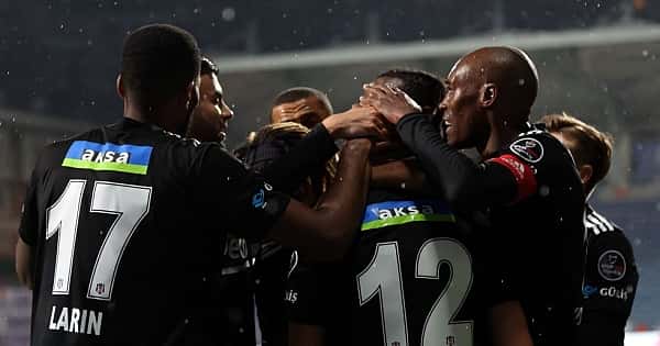 Uğur Meleke kaleme aldı; Beşiktaş ne yapmalı?