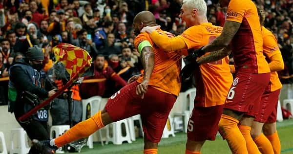 Galatasaray - Barcelona maçının unutulmaz kareleri