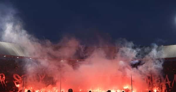 Avrupa'da gecenin kareleri; taraftarlar şov yaptı