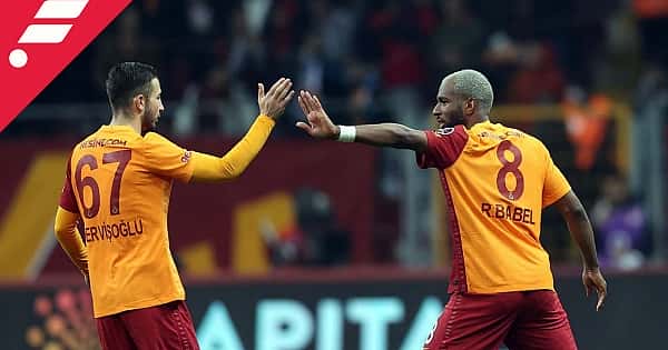 Önder Özen, Galatasaray'ı yorumladı; ''Zorla mı oynatıyorlar?''