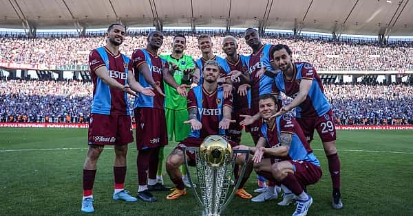 Trabzonspor Başkanı Ahmet Ağaoğlu konuştu; ''Şampiyonlar Ligi, Uğurcan Çakır...