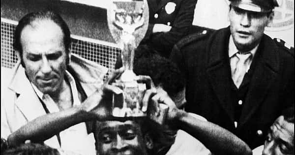 Dünya Kupası'nda oynayan en genç 5 oyuncu