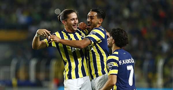 Fenerbahçe - AEK Larnaca maçından öne çıkan kareler