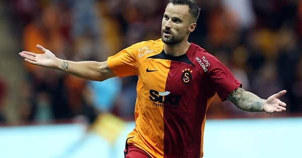 Galatasaray'da ''opsiyon'' gerçekleri