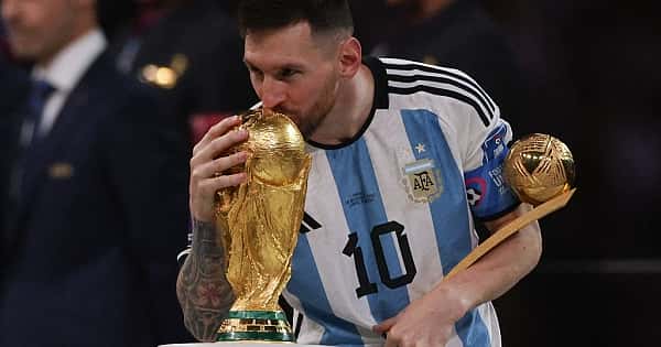 Lionel Messi'nin kazandığı kupalar ve başarılar