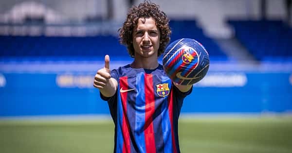 Fenerbahçe'nin yeni transferi Emre Demir kimdir?