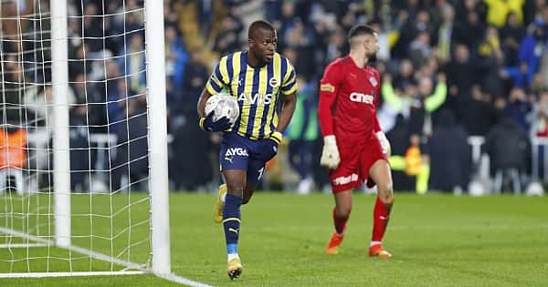 Penaltı tekrar edilmeli miydi?