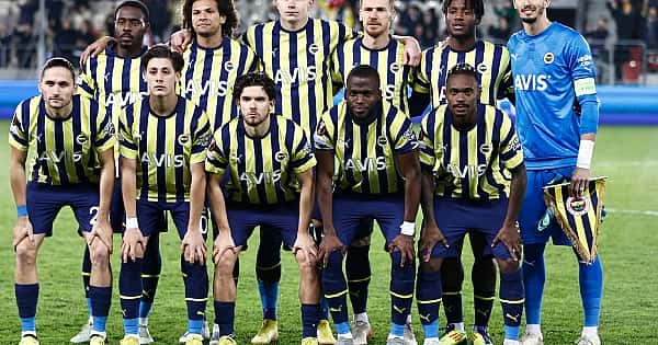 Fenerbahçe'de sezon sonu 10 ayrılık ihtimali