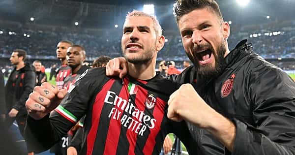 AC Milan, Şampiyonlar Ligi'ndeki tarihi zaferi böyle kutladı