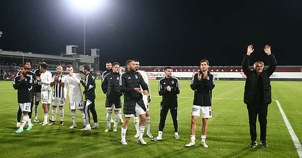 Ümraniyespor - Beşiktaş maçından öne çıkan kareler