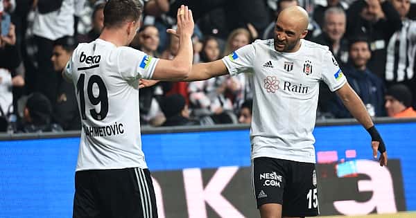 Beşiktaş - Galatasaray maçının öne çıkan kareleri