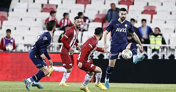 Sivasspor - Fenerbahçe maçının öne çıkan anları