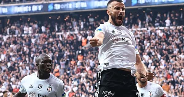 Romain Saiss'ten Şenol Güneş için olay sözler