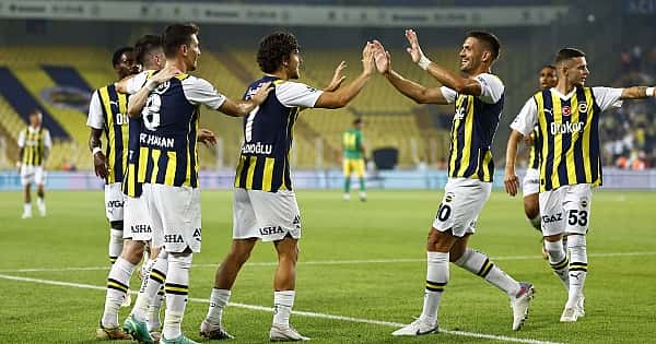 Spor yazarları, Fenerbahçe'yi değerlendirdi