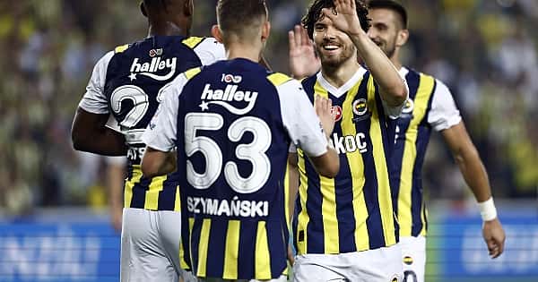 Fenerbahçe - Başakşehir maçının öne çıkan kareleri