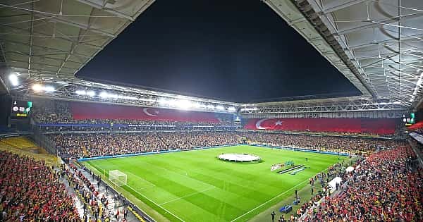 Fenerbahçe - Ludogorets maçından öne çıkan kareler