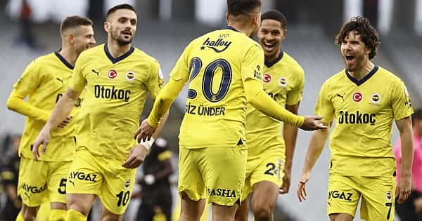 İstanbulspor - Fenerbahçe maçının öne çıkan kareleri