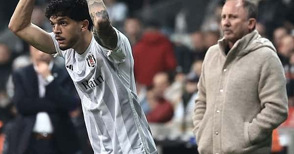 Beşiktaş - Antalyaspor maçının öne çıkan kareleri