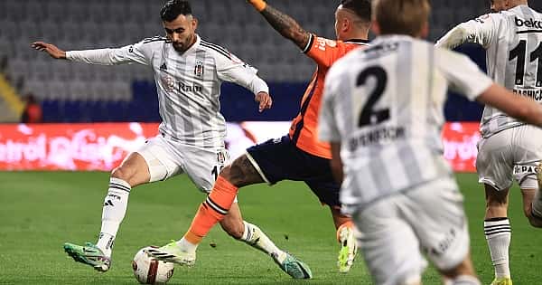 Başakşehir - Beşiktaş maçının öne çıkan fotoğrafları