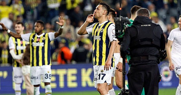 Fenerbahçe - Beşiktaş derbisinin öne çıkan fotoğrafları