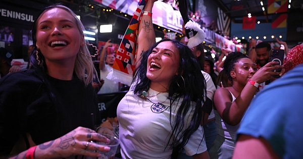 Hollanda - İngiltere maçının öne çıkan anları