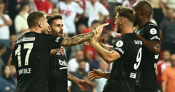 Samsunspor - Beşiktaş maçının öne çıkan fotoğrafları