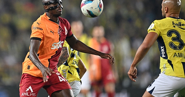 Fenerbahçe - Galatasaray derbisinin öne çıkan kareleri