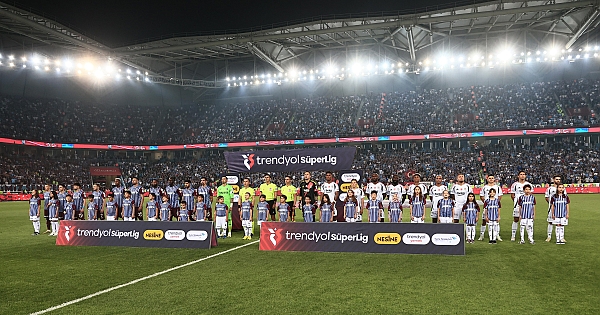 Trabzonspor - Beşiktaş maçının öne çıkan fotoğrafları