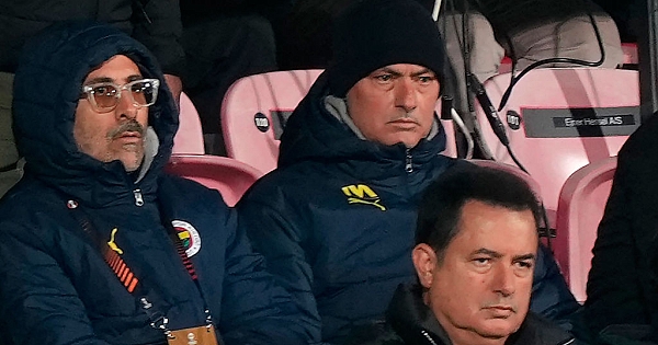 Midtjylland - Fenerbahçe maçının kareleri