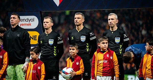 Galatasaray - Fenerbahçe derbisinin öne çıkan anları