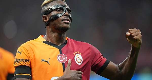 Victor Osimhen'den 22 puanlık katkı