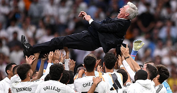 Carlo Ancelotti ve Luka Modric'in vedası