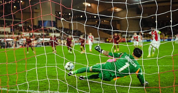 Monaco - Galatasaray maçının fotoğrafları