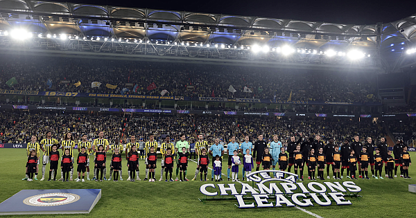 Fenerbahçe - Slavia Prag maçının fotoğrafları