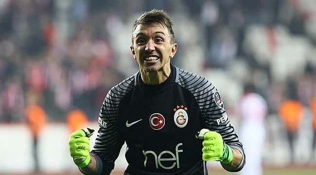 Muslera: Umarım daha çok bu forma için oynarım