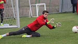 Alanyaspor Bolu'nun Ağa'sını kaptı