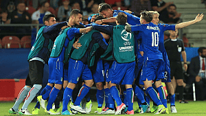 Almanya ve İtalya iyi başladı