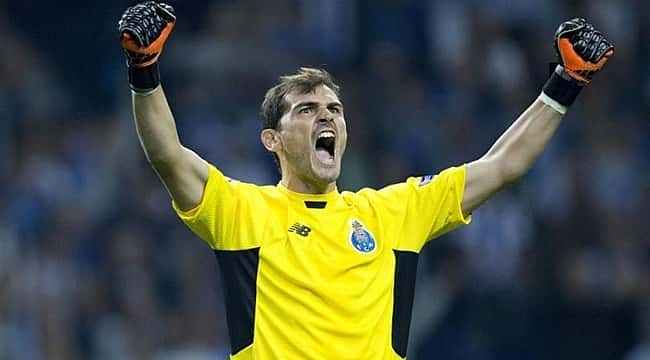 Casillas Porto'da ayrılmadı