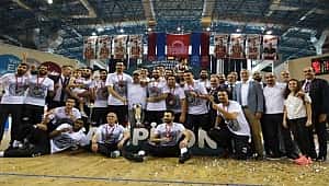 Astra Sakarya Süper Lig'e şampiyon olarak çıktı